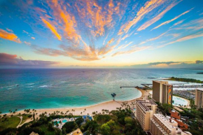 Honu Hale Penthouse 2 BDR Ocean View Waikiki